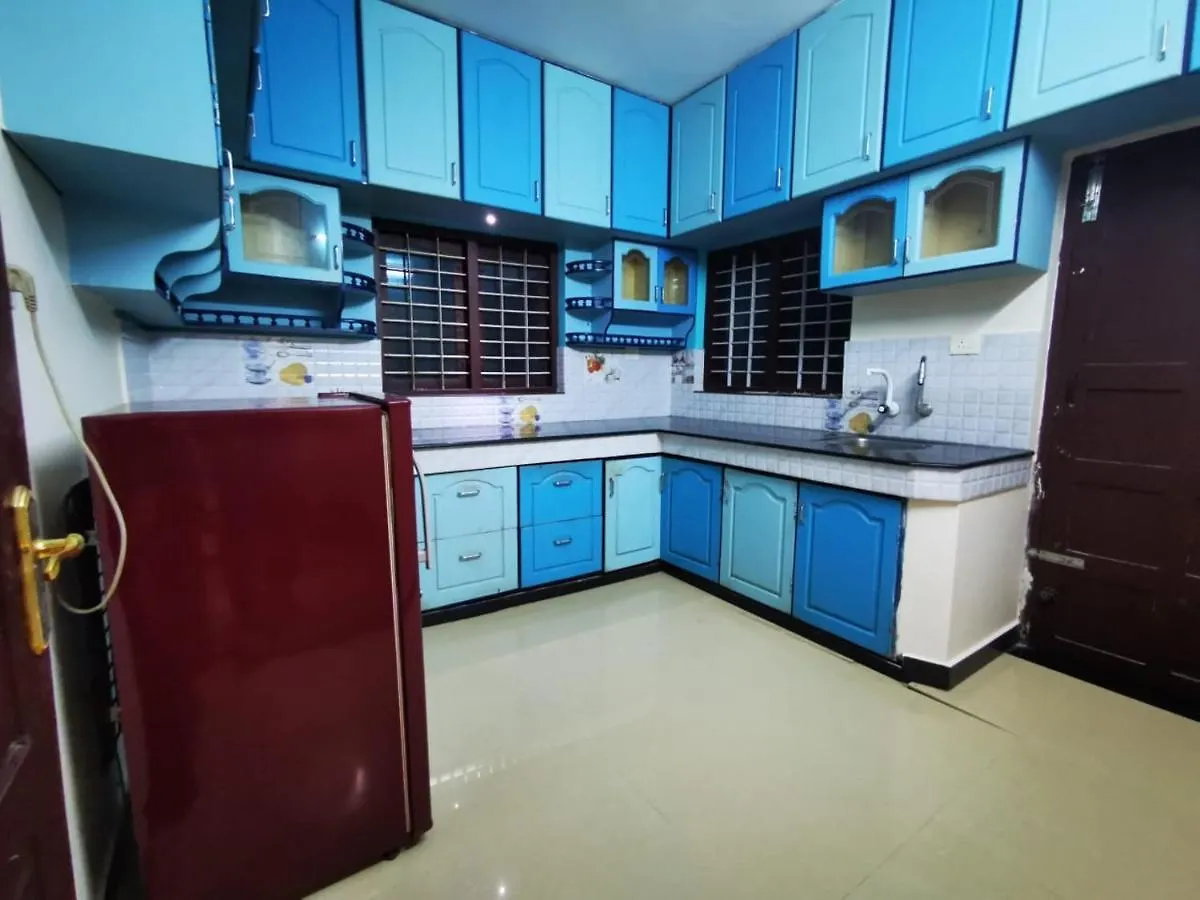 J2 Home Stay - Luxury Homes With Caravan Services Thiruvananthapuram 0*,  India