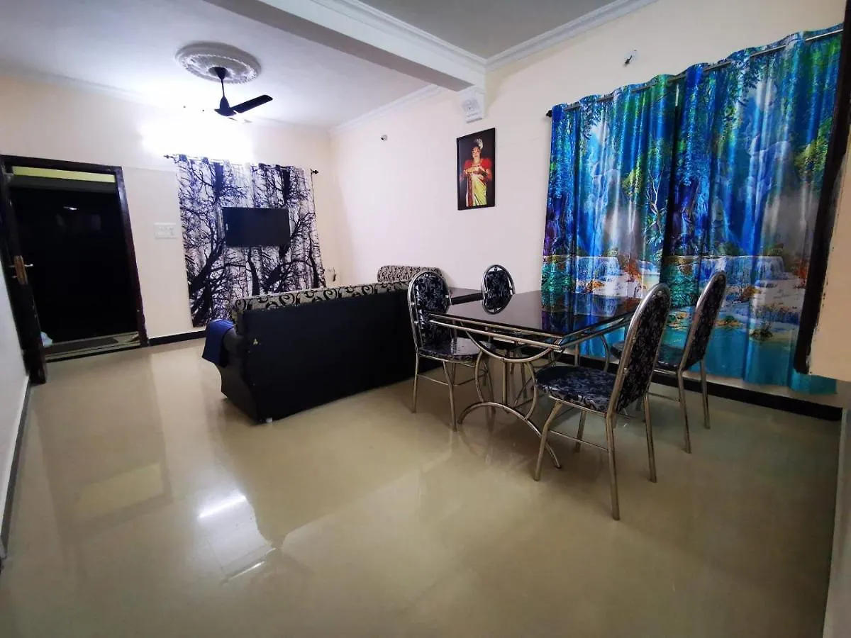 J2 Home Stay - Luxury Homes With Caravan Services Thiruvananthapuram Aparthotel