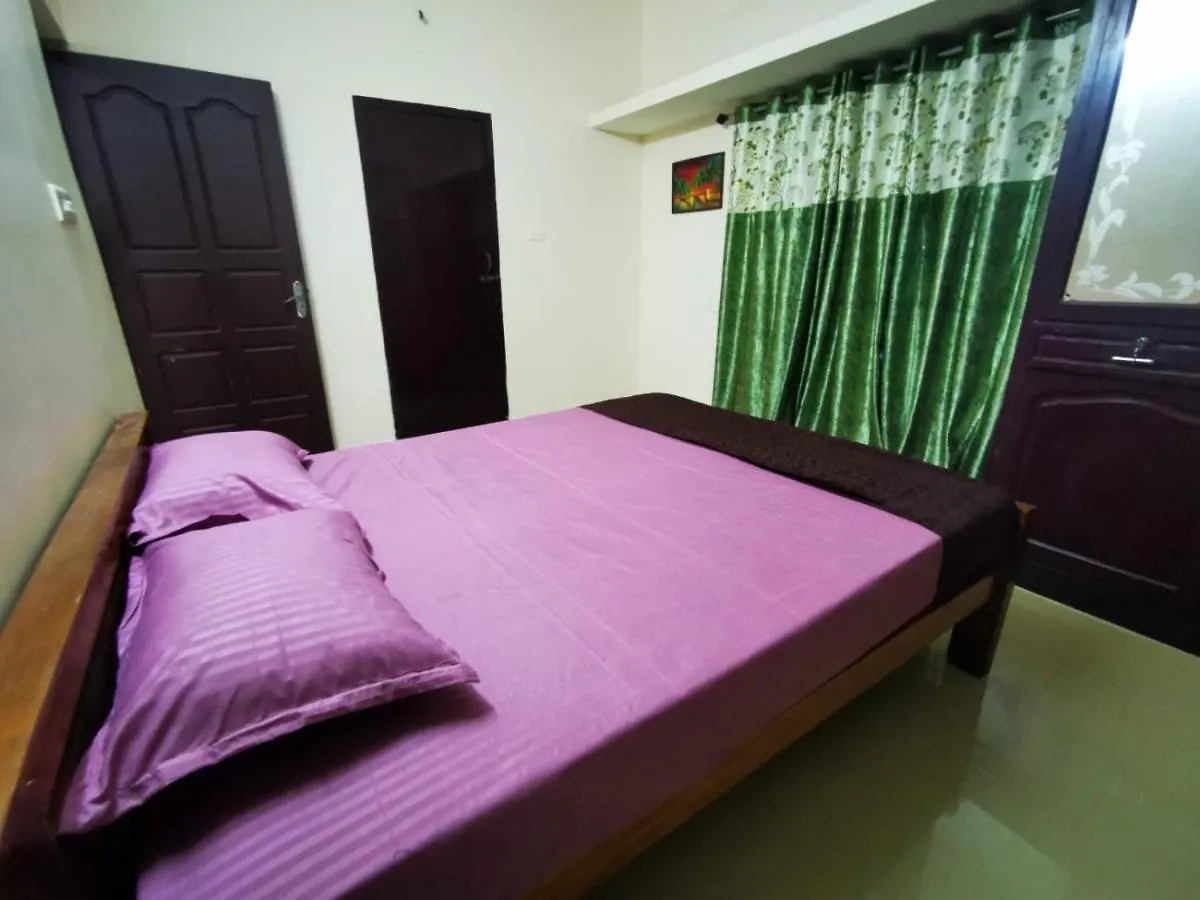 J2 Home Stay - Luxury Homes With Caravan Services Thiruvananthapuram 0*,